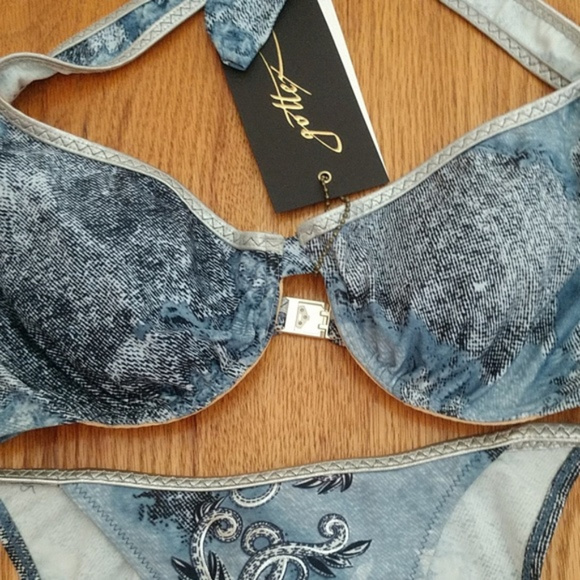 CHRISTMAS #9 MSRP=$84 NWT Vix by DESIGNER Paula Hermanny Bikini TOP NWT - Picture 6 of 8